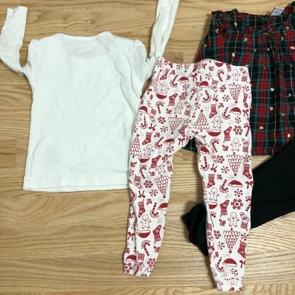 18 Month Christmas Bundle Pajamas Outfit Old Navy Plaid White Red Green Girls